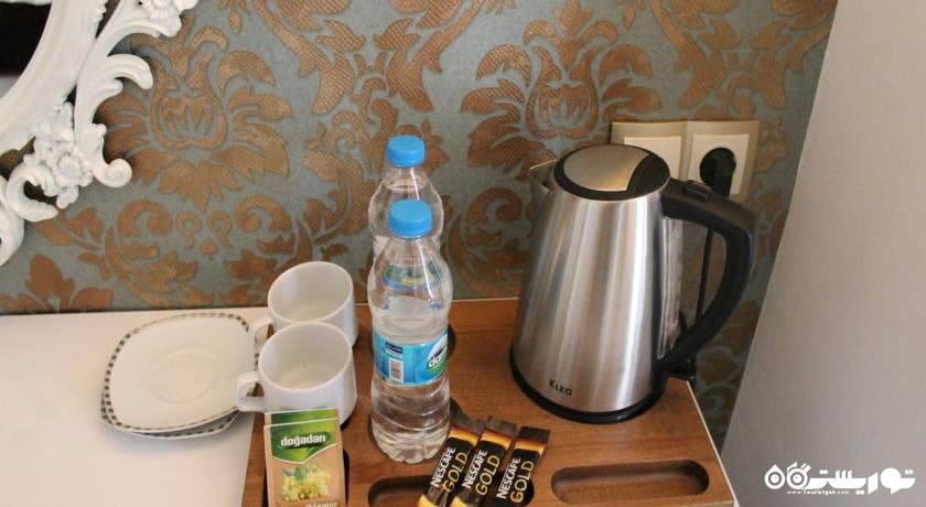 کتری برقی موجود در اتاق ها